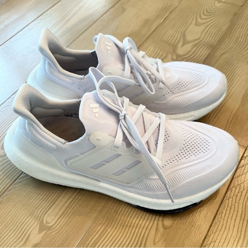 Adidas Ultraboost 23 Women’s Size 8 1/2